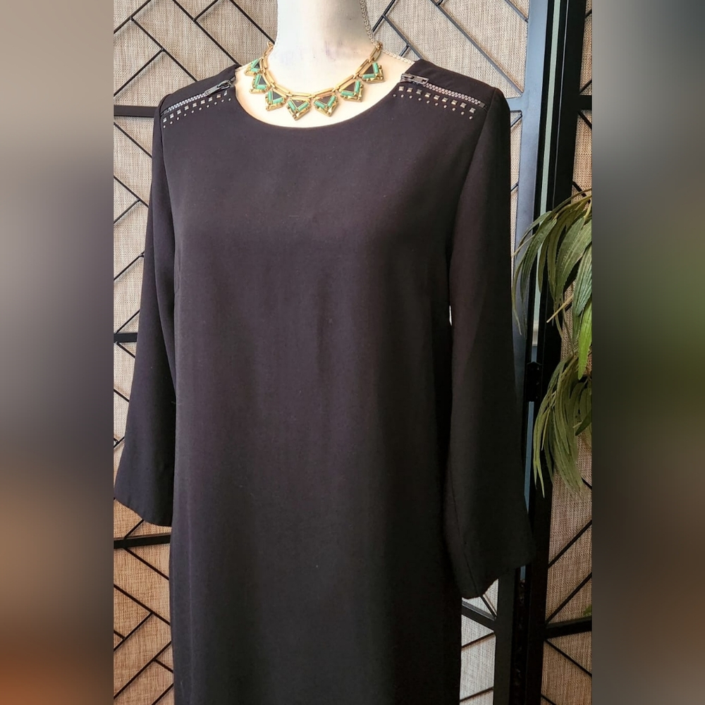 Laundry by Design Black Long Sleeve Dress